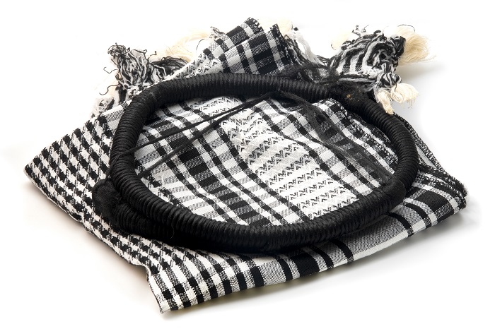 The Keffiyeh in Arab Culture - The Traditional Middle Eastern Headdress