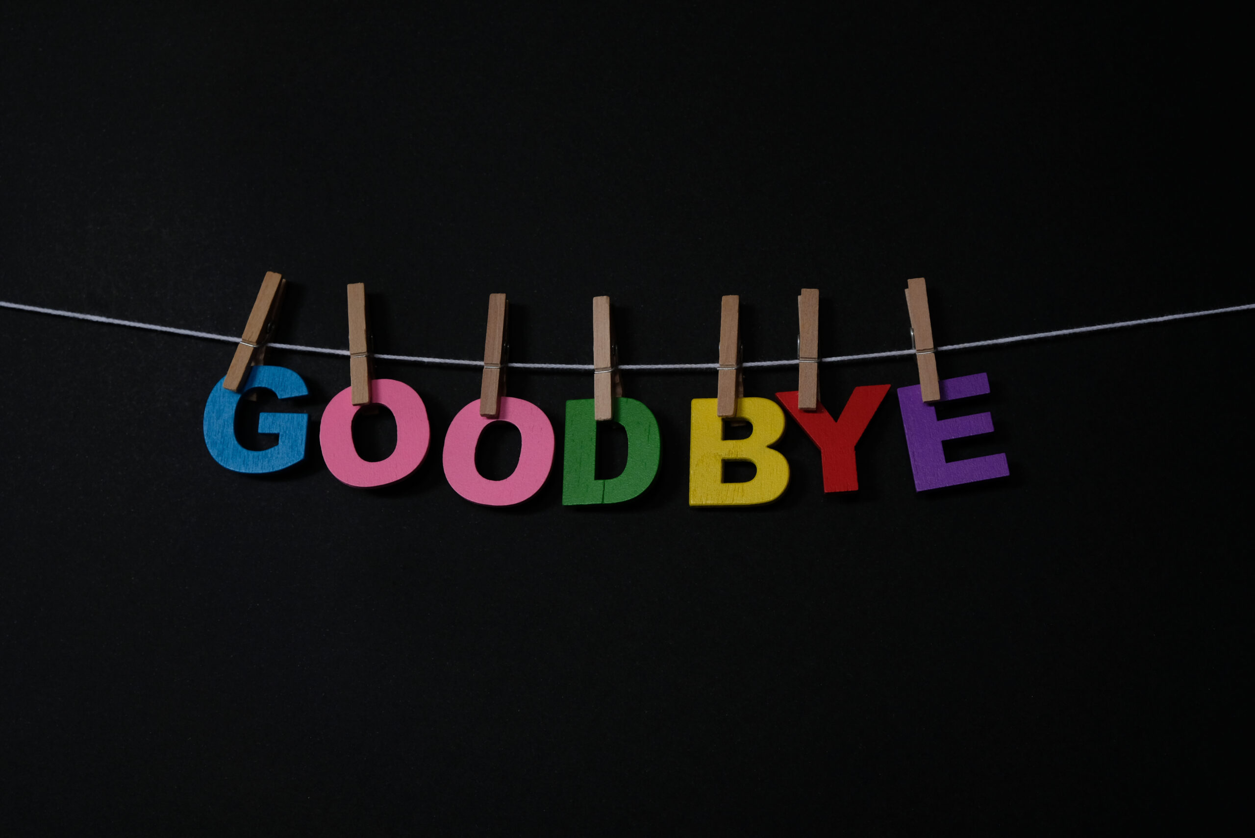 “You say goodbye…” How many ways are there to say goodbye in the Arabic language? Join us today as we look at saying goodbye in Arab speaking countries.